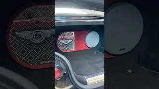 Jaki ojciec taki syn! Kt&oacute;ra zabudowa Wam się podoba bardziej?? #bentley #mercedes #caraudio
