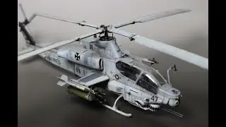 Painting & Weathering Academy 1/35 USMC AH-1Z 