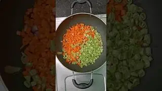 கல்யாண வீட்டு கேரட் பீன்ஸ் பொரியல் | carrot beans recipe | #shorts #trending #tamil