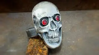 Custom Skull Ring 😏💀🌹