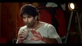Arya WOWed by KFC Brownie Blast!