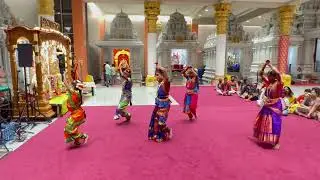 Snake dance@Hindutemple of Minnesota Saraswathi pooja Event