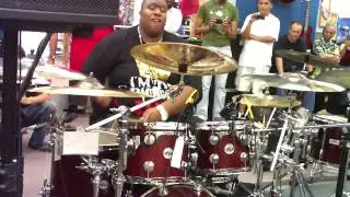 Eric Moore  Solo 2009
