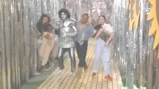 FAME - SARANNO FAMOSI (We're off to see the Wizard - Valerie - Lee - Gene - Carlo)
