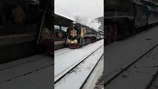 Паровозы П36-0110 * П36-0218 стоят на Киевском вокзале. Дата: 3.02.2026 г.