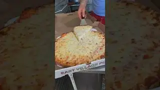 CHEESY NEW YORK CITY STYLE PIZZA from East Village Pizza! The best sound in the world. #DEVOURPOWER