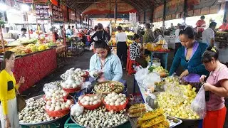 Amazing Cambodia Street Market Food Tour - Deep-Fried Spider, Grilled Corn, Vegetables, & More