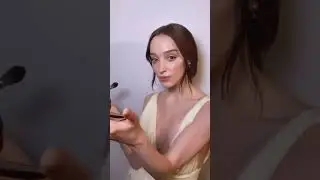 phoebe dynevor stories