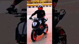 KTM Duke 125 Stunt Video #shorts #share #ktmduke125