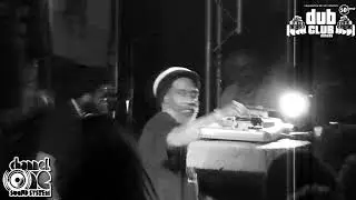 NANTES DUB CLUB #30 - CHANNEL ONE ▶ Mafia & Fluxy ft Henry 'Buttons' Tenyue ''Beware'' [Sip A Cup] ③