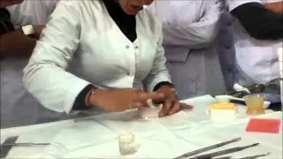 la base du porte empreinte individuel mandibulaire en résine.