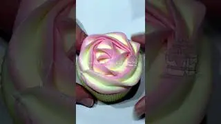 Cupcake Piping Techniques for Beginners Part 43  #cakedecorating #frostingcupcakes #cupcakeicing