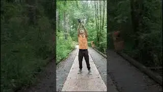 Guy Expertly Juggles Devil Sticks - 1153262