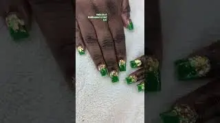 The ultimate St. Patrick&rsquo;s day nails 🍀☘️  #ShortsVideo #Nashville #Green #Nailart #NaileShorts