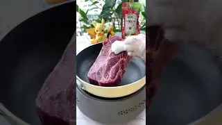 Cute Cat Cooking Meat 🍖 #shorts