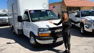 Грузовой автомобиль Chevy Express 3500 Cutaway Box Truck 2014 года выпуска с подъемным бортом Maxon и боковой рулонной дверью - FleetTrucksUSA.com