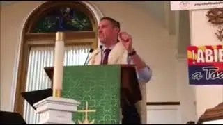 Open Orthodox Rabbi Preaches in Church wearing Tallis