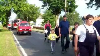 Festumzug 65 Jahre Volkssolidarit&auml;t in Tantow mit den Kindern der Kita Abenteuerland
