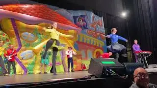 Wiggles @ Rosemont Theater, IL USA Bouncing Balls Tour 6/21/2025