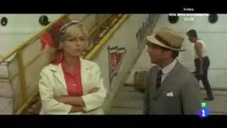 3 - Un Beso en el Puerto - Manolo Escobar