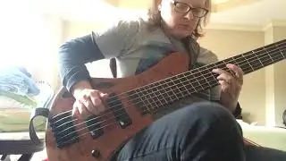 Martin Keith Elfin semi hollow bass