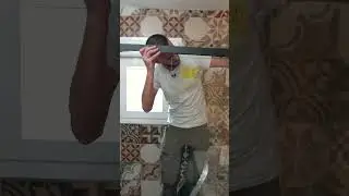 C&oacute;mo instalar una mampara de ducha #shorts | LEROY MERLIN