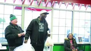Ike Reese visits PrimoHoagies
