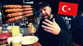 Пробую необычную турецкую уличную еду в Турции, а именно кокореч!
