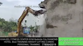 #Manikonda Chitrapuri Colony Mein Illegal Villas Per Chala Bulldozer...||GHMC ||SPECIAL DRIVE||