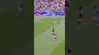 Martin Odegaard skills vs Man City