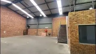 Logistics-Focused Warehouse in Secure Bartlett Park