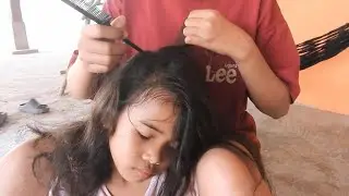 Help poor girl nits picking in long hair13