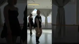 Beginner Burlesque Class Teaser with Grace Cherry of Miss Kitty&rsquo;s Meow