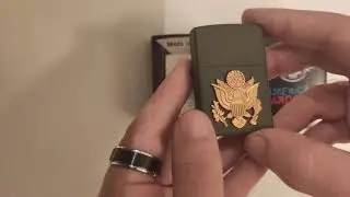US ARMY ZIPPO windproof lighter 2002 matte army green (not original packaging)  Rare Piece