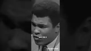 Muhammad Ali on True Friendship: More Valuable Than Gold 🥊🥇!! #muhammadali  #motivation