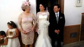 Salida de la novia de su casa
