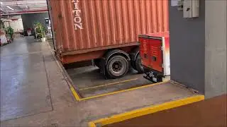 Lam Soon Industrial Building Ground Floor Cold Room Units With 17 Loading Bays -7 come with levelers