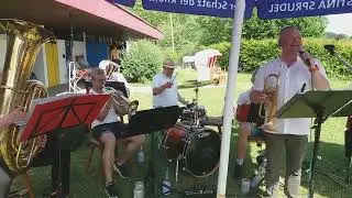 Der Schnitzer aus der hohen Rhön - Rückerser Dorfmusikanten im Freibad Gotthards/Nüsttal am 22.06.25