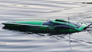 The ProBoat Impulse 32 is a Missle 🚀 on 8s!60Mph is under 200ft, Bashing Session