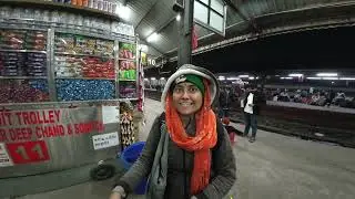 दिल्ली में रेलवे स्टेशन से निकलते निकलते कर ली थोड़ी शॉपिंग। Delhi Winter Shopping ❤️