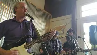 First Thing This Morning - Boulder Alley Boys at The Red Door Flagsaff- Joel Bredeson
