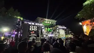 | रानी मना गाडीवर ये जो ये | fhiri fhiri nach pori | ahirani song 🎶 song । By Rock Star