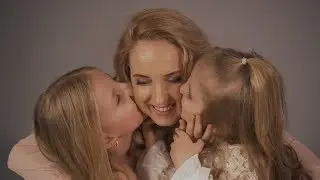 Елена Кожухарь, дочери Паола и Валерия в проекте FCODE