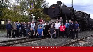 Prate rad i vožnju parne lokomotive: Turisti iz cijelog svijeta u posjeti TK -24.10.2025.