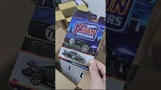Hot Wheels Neon Speeders #hotwheels #mattel #neonspeeders #diecast #diecastcollection