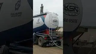 #Cement Silo filling through Cement Bulker#Cement Bulker #Cement Silo#batchingplant