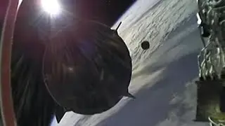 Potential piece of space junk flies past SpaceX Dragon capsule