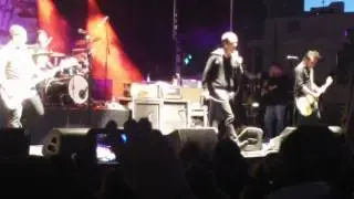 Bouncing Souls - Punk Rock Bowling 2011 - Quick Check Girl