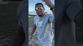 VOCÊ TEM UM ADMIRADOR SECRETO MULHER!