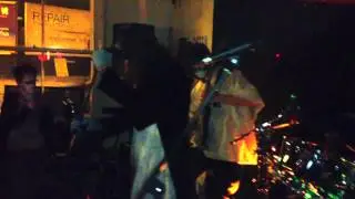 Hot Tod - Octogoth and The Plastic Tupperware Band.mov